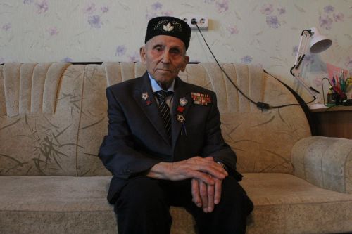 “Без яшисен яшәгән инде, оныклар өчен борчылам“