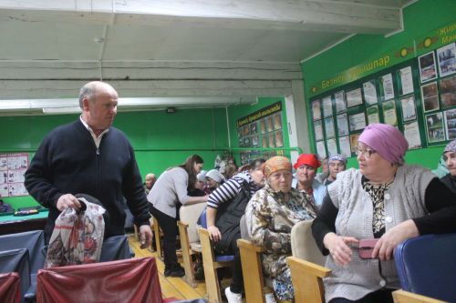 «Тәрбияче булсаң да ярар иде, тик аларның хезмәт хаклары аз...»