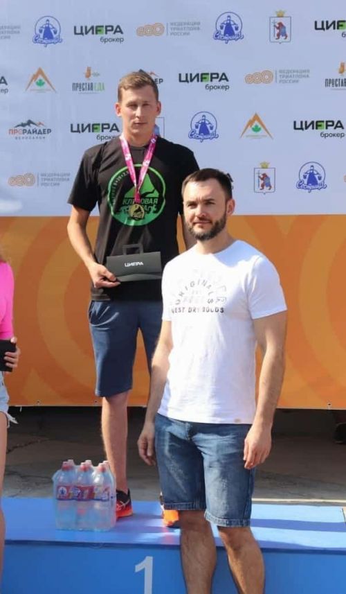 Азамат 5 км йөгереп, 20 км велосипедта элдертеп һәм тагын 2,5 км йөгереп 1 нче урынны ала!