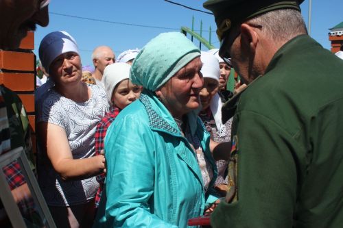 Шушмабашлар елап озатты