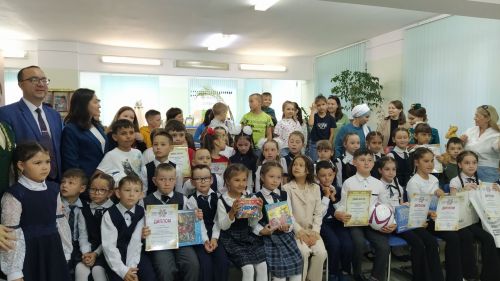 Район үзәк китапханәсе хезмәткәрләренә сокланам: нинди генә чара оештырмый алар!