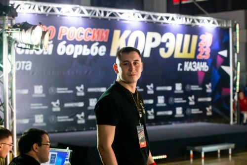 Көрәшче, тренер Илшат Фазылҗанов «Россиянең спорт остасы» исемен алды