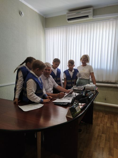 Редакциядәге сәхнә артында…