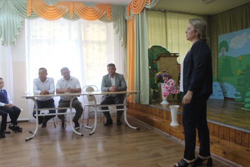 Бар бала да букчалы булды