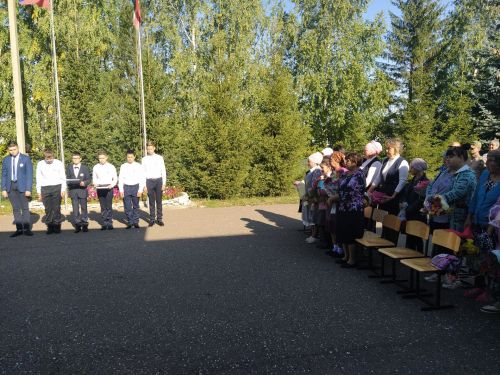 Чын патриотлар булып үсәрсез