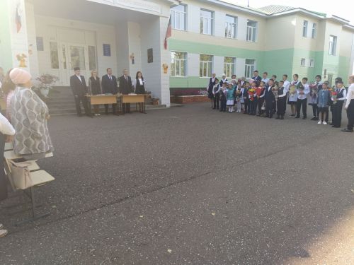 Чын патриотлар булып үсәрсез