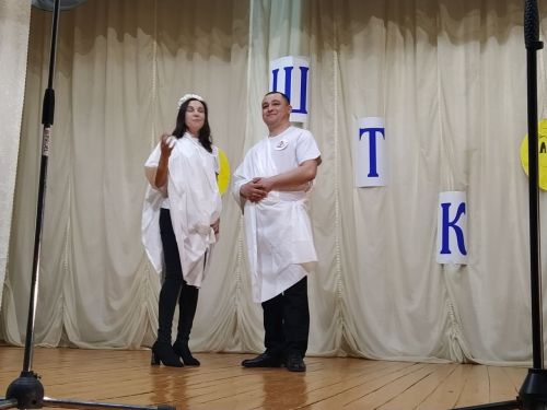 Урта Пошалым сәхнәсендә шаянлыкта һәм тапкырлыкта көч сынаштылар