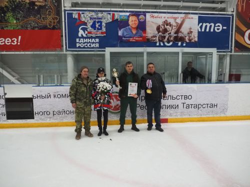 СВОда һәлак булган сугышчы, хоккейчы Рафаэль Вәлиуллин истәлегенә хоккей ярышлары оештырылды