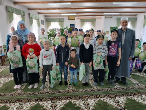 Наласа авылы мәчетендә матур бәйрәм булды