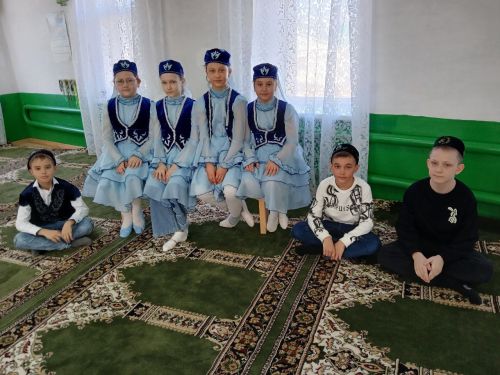 Наласа авылы мәчетендә матур бәйрәм булды