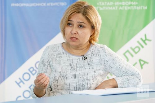 Сәрия Сабурская һәм Гүзәл Удачина гражданнарны кабул итә
