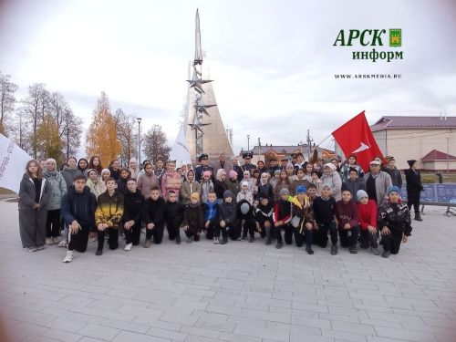 Россия Герое Александр Калери Яңа Кенәрдә агач утыртты