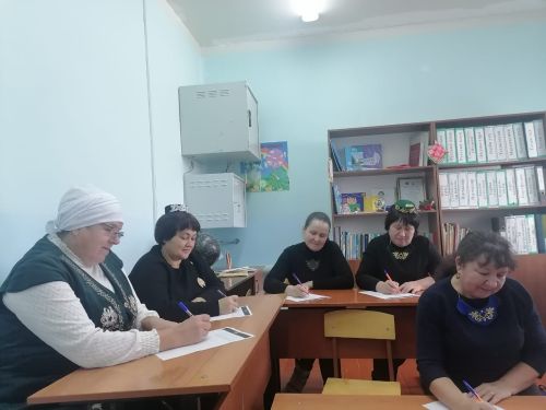 Арча районы белем бирү оешмалары татарча диктант язды