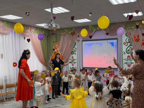 «Әниләр көне» – бакчабызда җылы бәйрәм