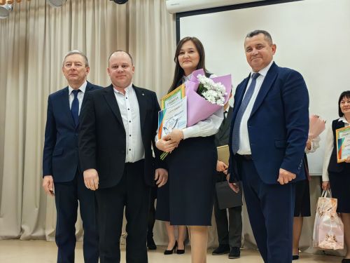 Арчада “Ел укытучысы” билгеле булды