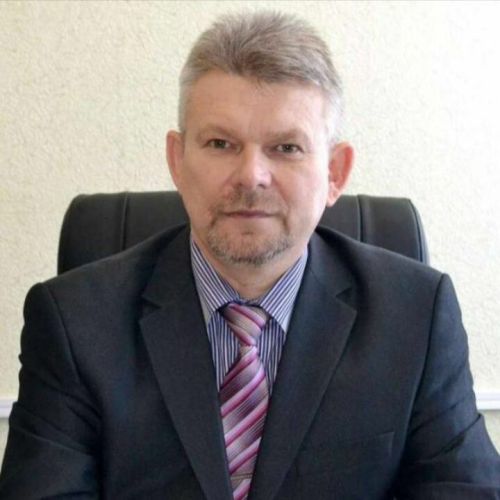 «ТАТМЕДИА» акционерлык җәмгыятенең «Арск-информ» филиалы җитәкчесе - баш мөхәррире Исрафил Насыйбуллинның яңа ел котлавы