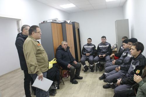 Осталыкка сынау: Арчада иң оста эретеп ябыштыручы билгеләделәр