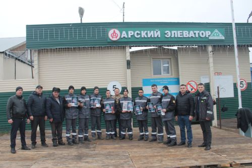 Осталыкка сынау: Арчада иң оста эретеп ябыштыручы билгеләделәр
