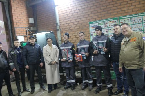 Осталыкка сынау: Арчада иң оста эретеп ябыштыручы билгеләделәр