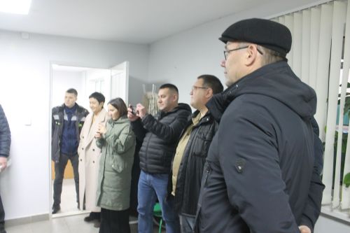 Осталыкка сынау: Арчада иң оста эретеп ябыштыручы билгеләделәр