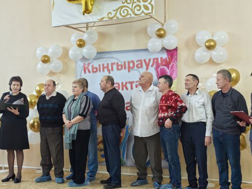 “50, 100 еллыкларны да каршы алырга язсын!”: Наласа урта мәктәбе 45 еллык юбилеен билгеләп үтте