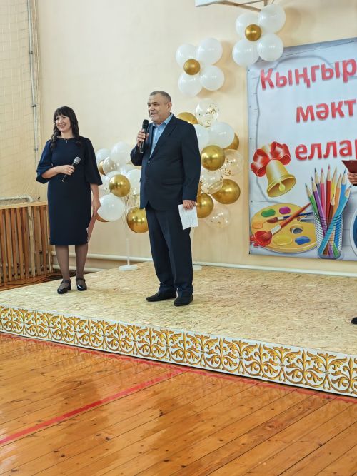 “50, 100 еллыкларны да каршы алырга язсын!”: Наласа урта мәктәбе 45 еллык юбилеен билгеләп үтте