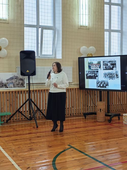 “50, 100 еллыкларны да каршы алырга язсын!”: Наласа урта мәктәбе 45 еллык юбилеен билгеләп үтте