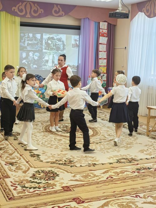 Арчаның икенче балалар бакчасында тарихны кечкенәдән белеп үсәләр