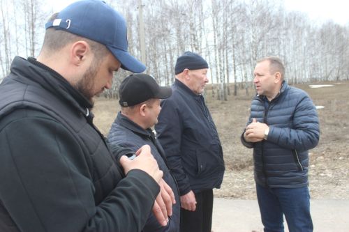 Район җитәкчесе танышуны дәвам итә