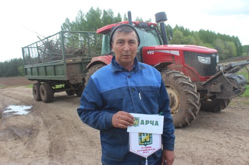 Кыр батырларына бүләкләр