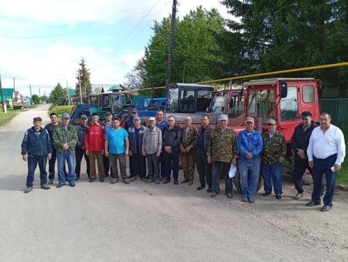 В Арском районе продолжаются технические осмотры самоходных машин и прицепов к ним