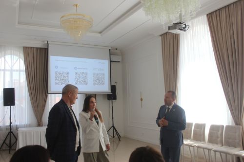 Төзегән кешегә булышачаклар