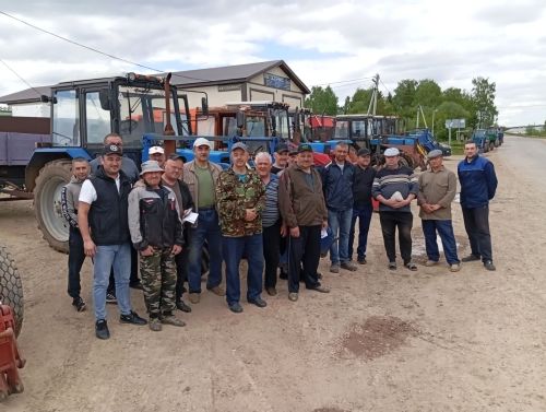 В Арском районе продолжаются технические осмотры самоходных машин и прицепов