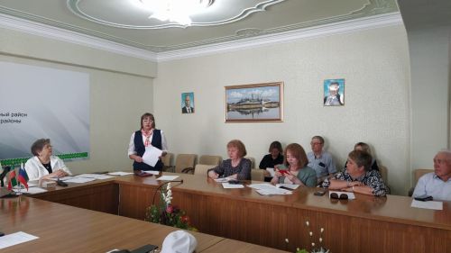 Утырышта җитди мәсьәләләр каралды