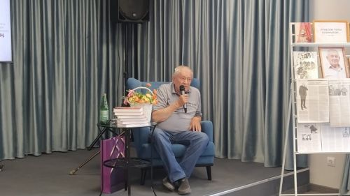 Казаннан каләмдәшебез, якташыбыз Риман Гыйлемхан очрашуга кайтты