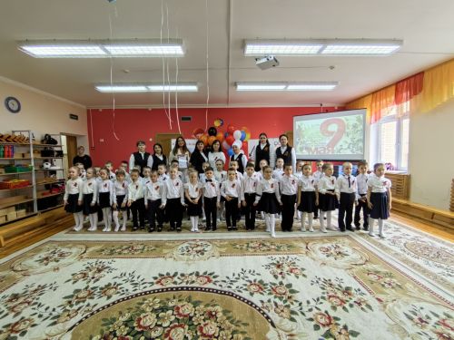 “Хәтер яши”: Арчаның тугызынчы балалар бакчасында Бөек Җиңүнең 80 еллыгына багышланган митинг үтте