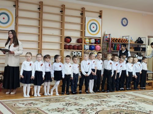 “Хәтер яши”: Арчаның тугызынчы балалар бакчасында Бөек Җиңүнең 80 еллыгына багышланган митинг үтте