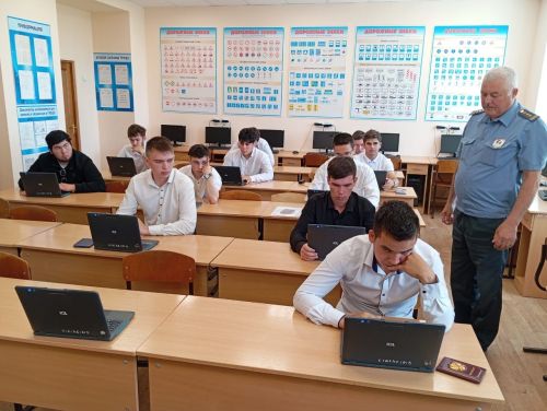 Экзамены в Арском агропромышленном профессиональном колледже