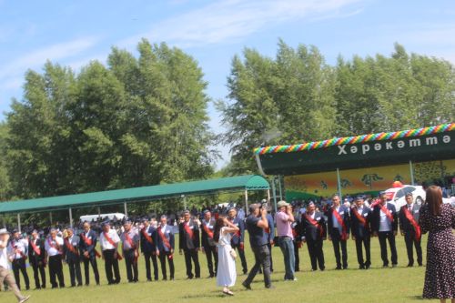 Нияз белән Илшатка - тәкә, Илнурга - машина!