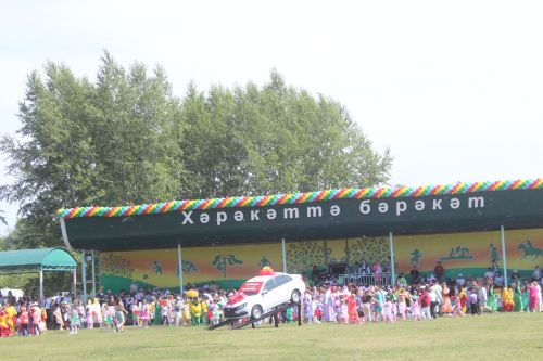 Нияз белән Илшатка - тәкә, Илнурга - машина!