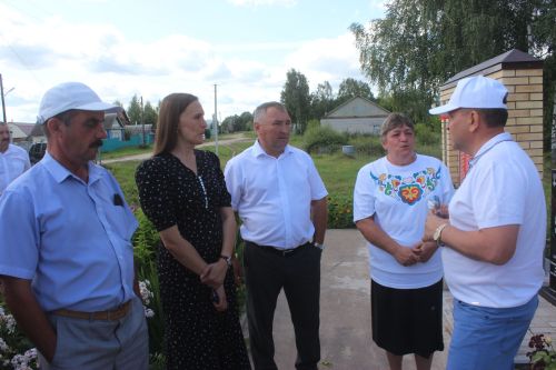 Яңа Кенәр авыл җирлегендә күчмә утырыш узды