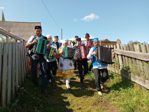 «Сөлгеле капка»