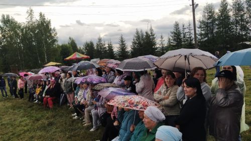 Айван авылында мәдәният ветераны Гөлзилә Миңнуллина истәлегенә