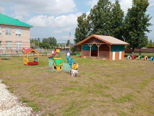 Мәктәпләр яңа уку елына, балалар бакчалары балаларны кабул итәргә әзер