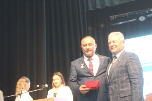 Алар иң зур хөрмәткә лаек: Арчада мәгариф хезмәткәрләренең август конференциясе узды