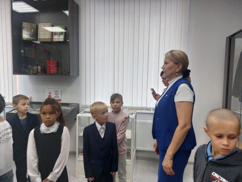 Балалар полиция бүлегендә