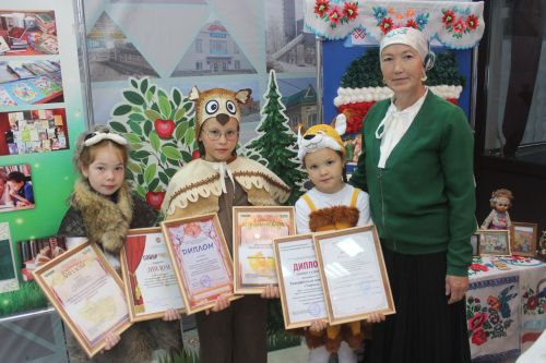 Алар иң зур хөрмәткә лаек: Арчада мәгариф хезмәткәрләренең август конференциясе узды