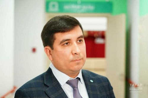 Бөтендөнья татар конгрессының башкарма комитеты җитәкчесе Данис Шакиров республикабызның дөнья мәйданына чыгуын әйтте