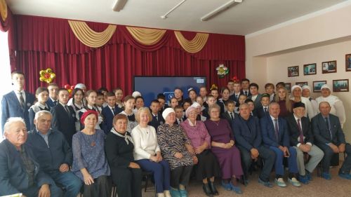 Район иҗтимагый советының күчмә утырышында