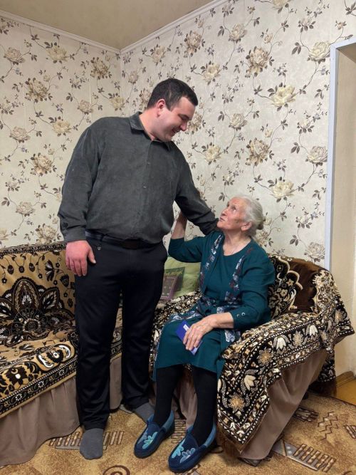 Гомере буе балалар укыта